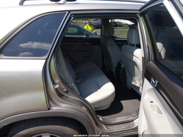 Продаж на аукціоні авто 2012 Kia Sorento Lx, vin: 5XYKT4A64CG266517, номер лоту: 45628819