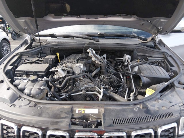 1C4RJFBG2JC435846 Jeep Grand Cherokee Limited 4x4