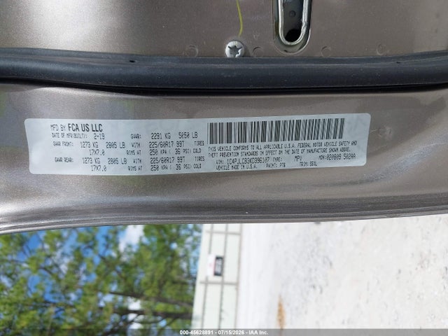 45628891 :رقم المزاد ، 1C4PJLCB3KD396107 vin ، 2019 Jeep Cherokee Latitude Fwd مزاد بيع