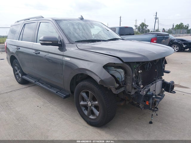 Ford Expedition Xlt 2018 1FMJU1JT3JEA70227 главное изображение