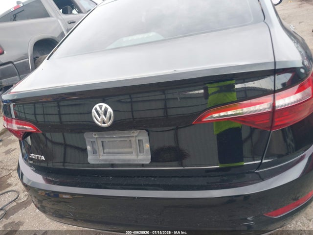2021 Volkswagen Jetta 1.4t R-line/1.4t S მანქანა იყიდება აუქციონზე, vin: 3VWN57BU7MM071728, აუქციონის ნომერი: 45628920