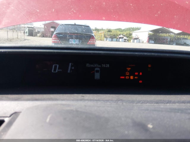 JTDKDTB37F1576662 Toyota Prius C One