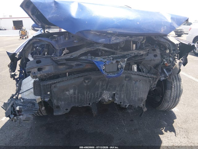 2T1BURHE7HC939021 Toyota COROLLA SE