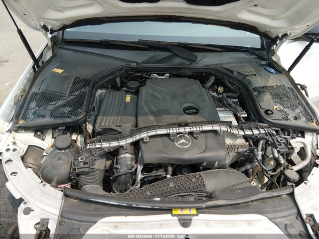 2016 Mercedes-benz C 300 4matic მანქანა იყიდება აუქციონზე, vin: 55SWF4KB2GU100691, აუქციონის ნომერი: 45628956