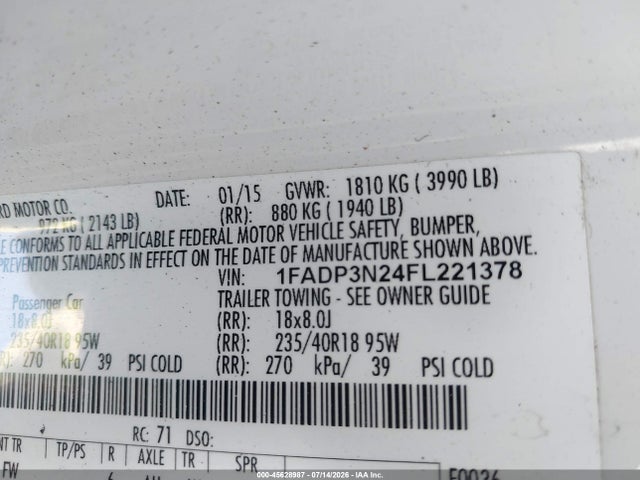 45628987 :رقم المزاد ، 1FADP3N24FL221378 vin ، 2015 Ford Focus Titanium مزاد بيع