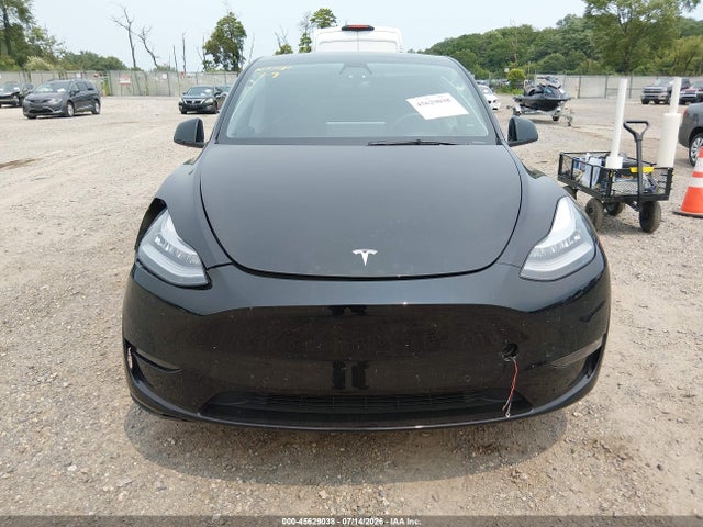5YJYGAEE1MF183733 Tesla Model Y Long Range Dual Motor All-wheel Drive