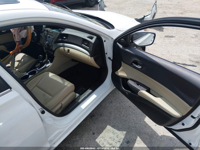 Продаж на аукціоні авто 2018 Acura Ilx Acurawatch Plus Package, vin: 19UDE2F38JA000888, номер лоту: 45629043