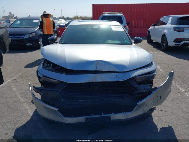 1HGCY2F51SA051011 Honda Accord Hybrid Sport