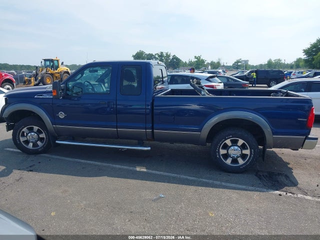 Продажа на аукционе авто 2011 Ford Super Duty F-250 Srw Lariat, vin: 1FT7X2AT7BEA45201, номер лота: 45629062