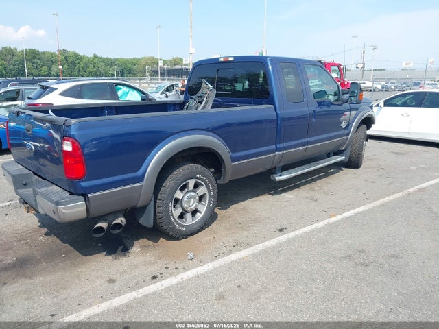 Продажа на аукционе авто 2011 Ford Super Duty F-250 Srw Lariat, vin: 1FT7X2AT7BEA45201, номер лота: 45629062