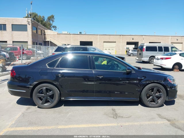 45629076 :رقم المزاد ، 1VWAA7A31JC008916 vin ، 2018 Volkswagen Passat 2.0t R-line/2.0t S مزاد بيع
