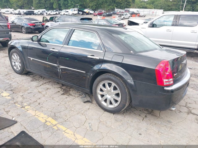 45629137 :رقم المزاد ، 2C3CA6CT3AH114840 vin ، 2010 Chrysler 300c Hemi مزاد بيع