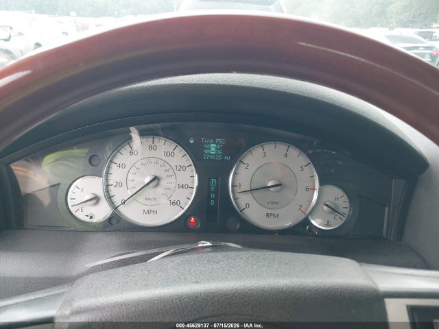 45629137 :رقم المزاد ، 2C3CA6CT3AH114840 vin ، 2010 Chrysler 300c Hemi مزاد بيع