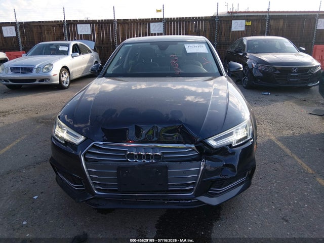 2018 Audi A4 2.0t Premium/2.0t Tech Premium მანქანა იყიდება აუქციონზე, vin: WAUENAF49JN017887, აუქციონის ნომერი: 45629169