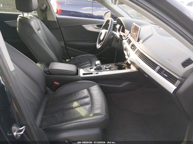 2018 Audi A4 2.0t Premium/2.0t Tech Premium მანქანა იყიდება აუქციონზე, vin: WAUENAF49JN017887, აუქციონის ნომერი: 45629169