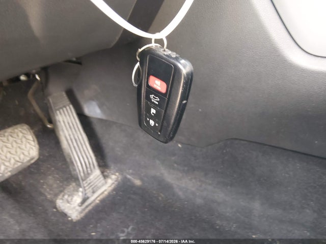 2020 Toyota Highlander Hybrid Le მანქანა იყიდება აუქციონზე, vin: 5TDBBRCH7LS512249, აუქციონის ნომერი: 45629176