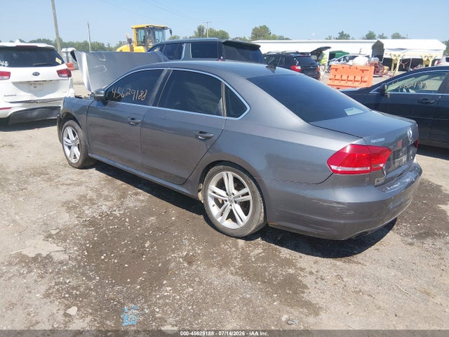 Volkswagen Passat 1.8t Se 2014 1VWBS7A3XEC085596 Image 3