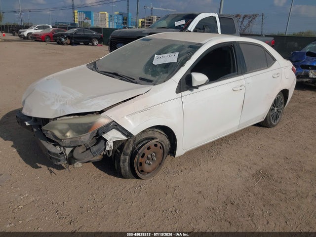 Toyota Corolla S Plus 2015 5YFBURHE4FP287102 Image 2