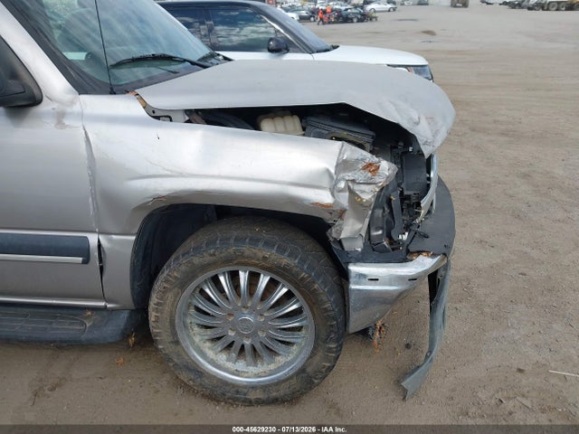 Продажа на аукционе авто 2004 Chevrolet Tahoe Ls, vin: 1GNEC13T34R197778, номер лота: 45629230