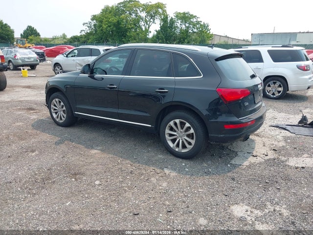 Audi Q5 2.0t Premium 2016 WA1C2AFP5GA136785 Image 3