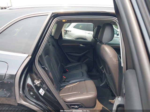 Audi Q5 2.0t Premium 2016 WA1C2AFP5GA136785 Image 8