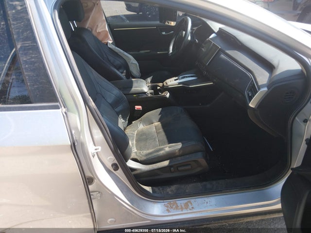 JHMZC5F38JC005507 Honda Clarity Plug-in Hybrid Touring