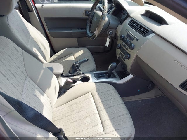 45629379 :رقم المزاد ، 1FAHP3FNXAW192244 vin ، 2010 Ford Focus Se مزاد بيع