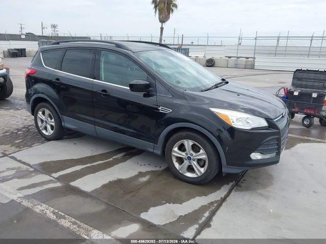 1FMCU0GX1GUB72766 Ford ESCAPE SE