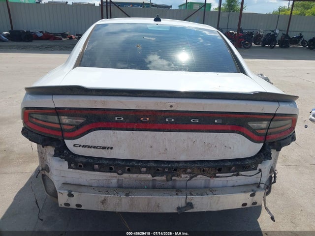 Auction sale of the 2018 Dodge Charger Sxt Rwd, vin: 2C3CDXBG8JH135572, lot number: 45629415