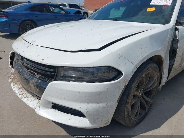 Auction sale of the 2018 Dodge Charger Sxt Rwd, vin: 2C3CDXBG8JH135572, lot number: 45629415