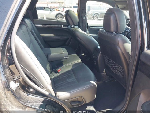 5XYKWDA71EG467388 KIA Sorento Limited V6