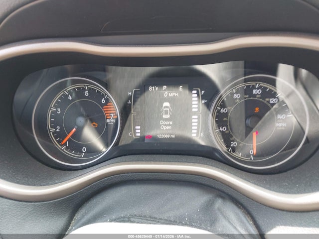 Продажа на аукционе авто 2018 Jeep Cherokee Latitude Fwd, vin: 1C4PJLCB0JD616141, номер лота: 45629449