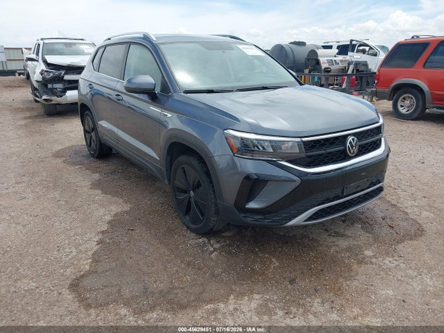 Продаж на аукціоні авто 2022 Volkswagen Taos 1.5t Se, vin: 3VVRX7B20NM069724, номер лоту: 45629451