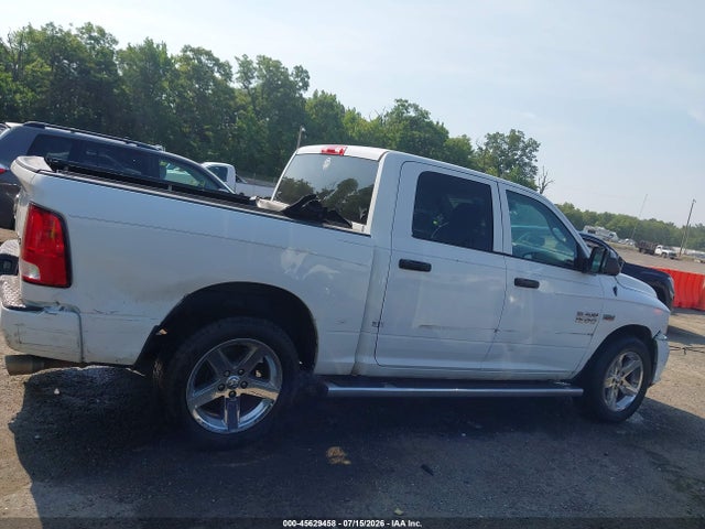 Продажа на аукционе авто 2016 Ram 1500 Express, vin: 3C6RR7KTXGG296137, номер лота: 45629458
