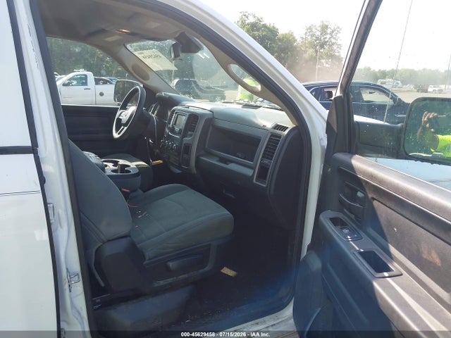 Продажа на аукционе авто 2016 Ram 1500 Express, vin: 3C6RR7KTXGG296137, номер лота: 45629458