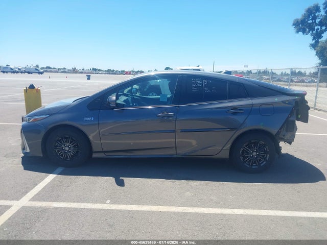 JTDKARFP0H3039826 Toyota Prius Prime Premium