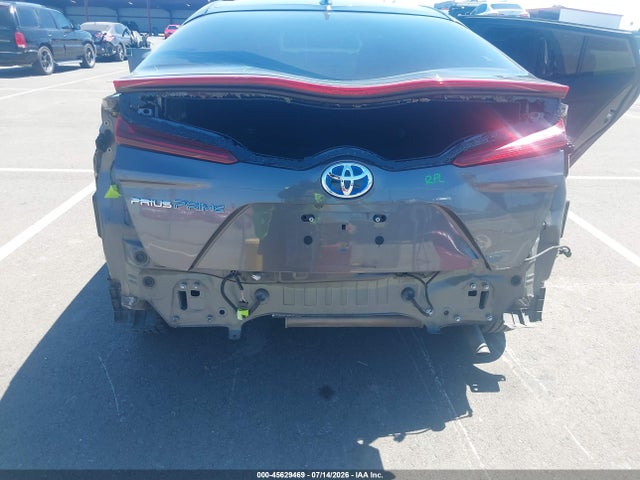 JTDKARFP0H3039826 Toyota Prius Prime Premium