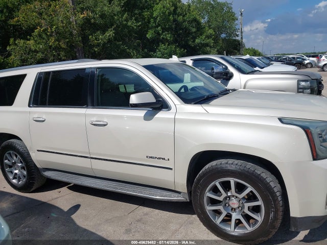 2015 Gmc Yukon Xl Denali მანქანა იყიდება აუქციონზე, vin: 1GKS1JKJ4FR530448, აუქციონის ნომერი: 45629482