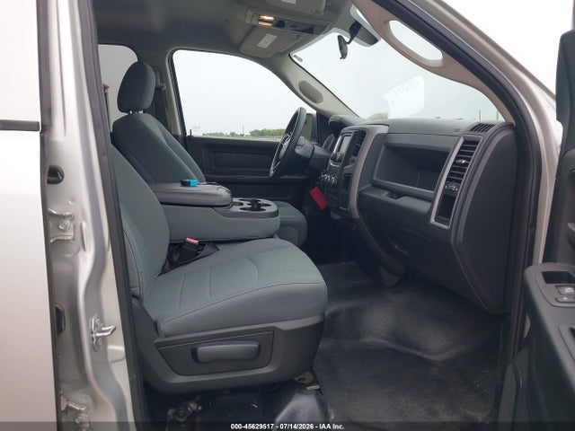 Продажа на аукционе авто 2018 Ram 1500 Tradesman  4x2 6'4 Box, vin: 1C6RR6FG4JS303607, номер лота: 45629517