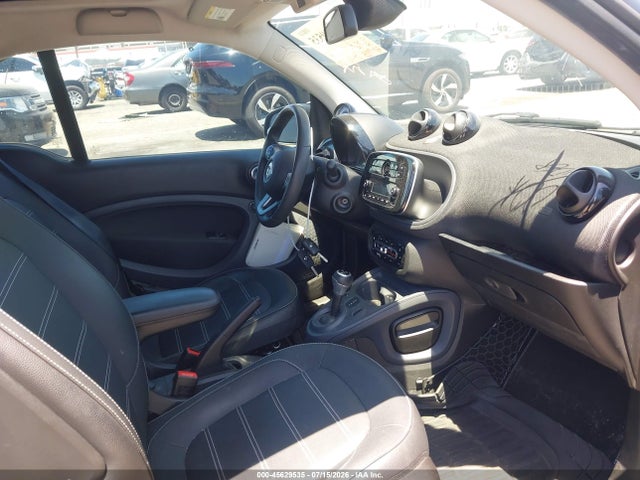 Smart Fortwo Electric Drive Prime 2018 WMEFJ9BA2JK270968 Image 5