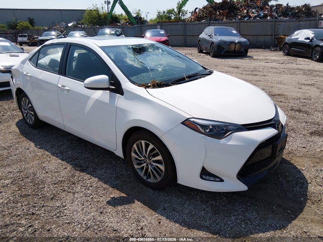 2017 2T1BURHE8HC822600 main image