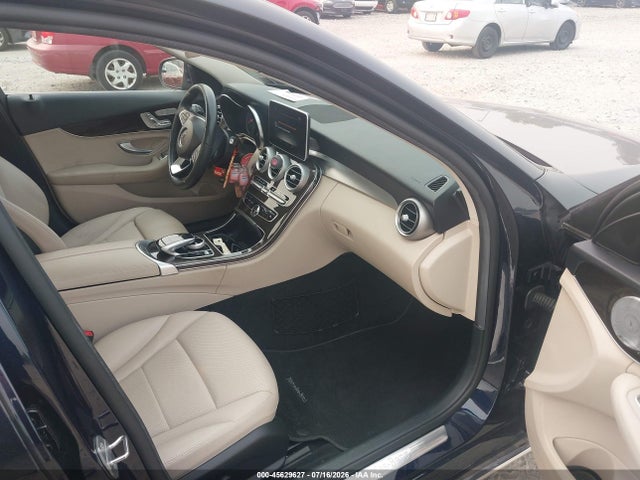 WDDWF4KB6JR337144 Mercedes-Benz C 300 4matic