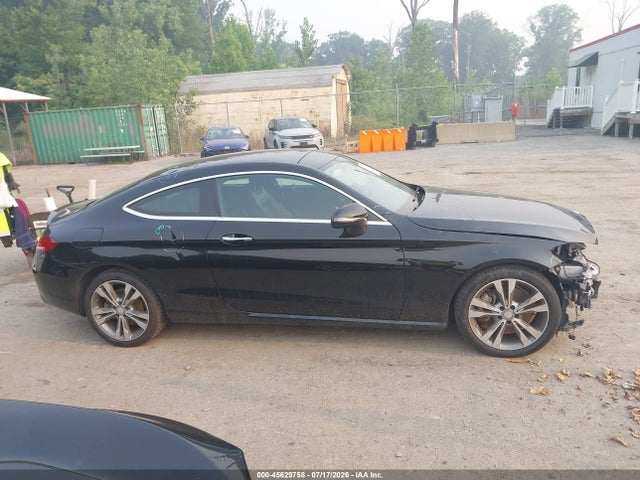 2017 Mercedes-benz C 300 4matic მანქანა იყიდება აუქციონზე, vin: WDDWJ4KB4HF479521, აუქციონის ნომერი: 45629758
