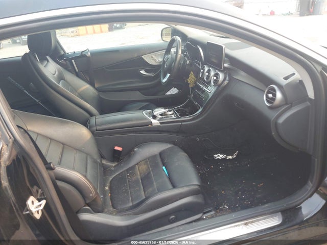 2017 Mercedes-benz C 300 4matic მანქანა იყიდება აუქციონზე, vin: WDDWJ4KB4HF479521, აუქციონის ნომერი: 45629758