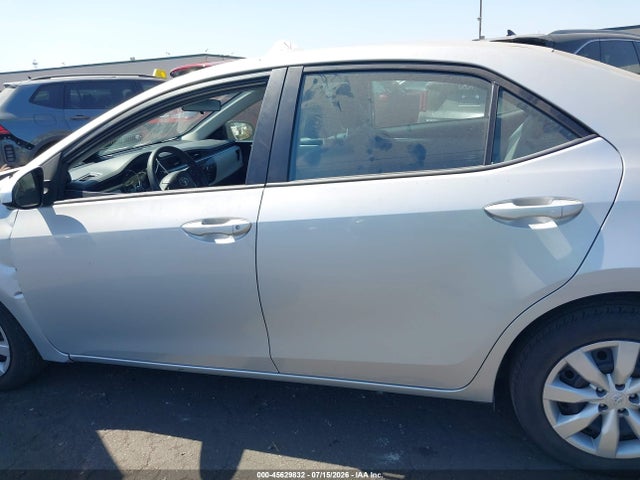 Toyota COROLLA LE 2015 5YFBURHE1FP223745 Image 15