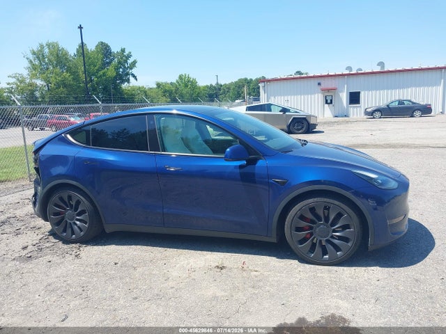 Продаж на аукціоні авто 2023 Tesla Model Y Performance Dual Motor All-wheel Drive, vin: 7SAYGDEF9PF645733, номер лоту: 45629846