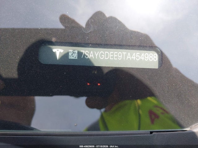 Продаж на аукціоні авто 2026 Tesla Model Y All-wheel Drive/long Range Launch Series/premium All-wheel Drive, vin: 7SAYGDEE9TA454988, номер лоту: 45629859