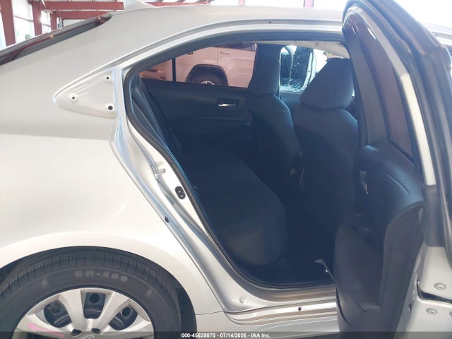5YFEPRAEXLP072480 Toyota COROLLA LE