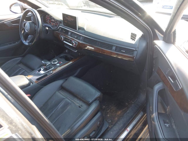 Продаж на аукціоні авто 2017 Audi A4 Premium Plus, vin: WAUENAF47HN020619, номер лоту: 45629892