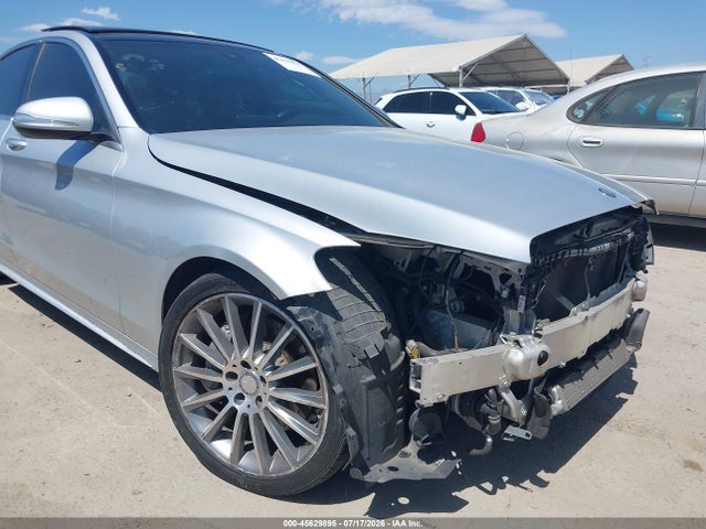 45629895 :رقم المزاد ، 55SWF4JB0FU063821 vin ، 2015 Mercedes-benz C 300 Sport مزاد بيع